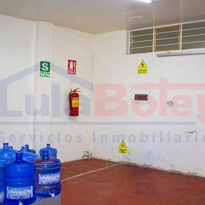 VENTA DE LOCAL COMERCIAL EN JOSÉ LEONARDO ORTIZ